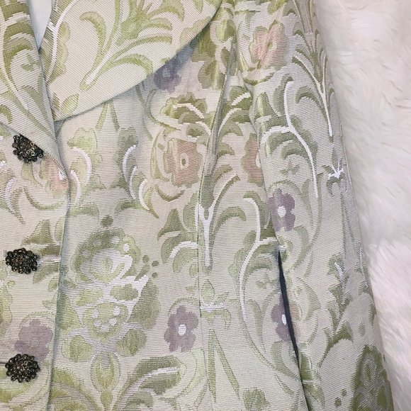 NWOT BLOOMINGDALE'S Heavy Floral Blazer - Picture 4 of 5